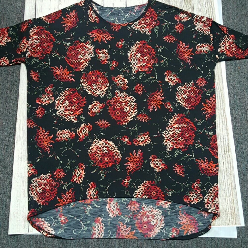 LulaRoe tunic top